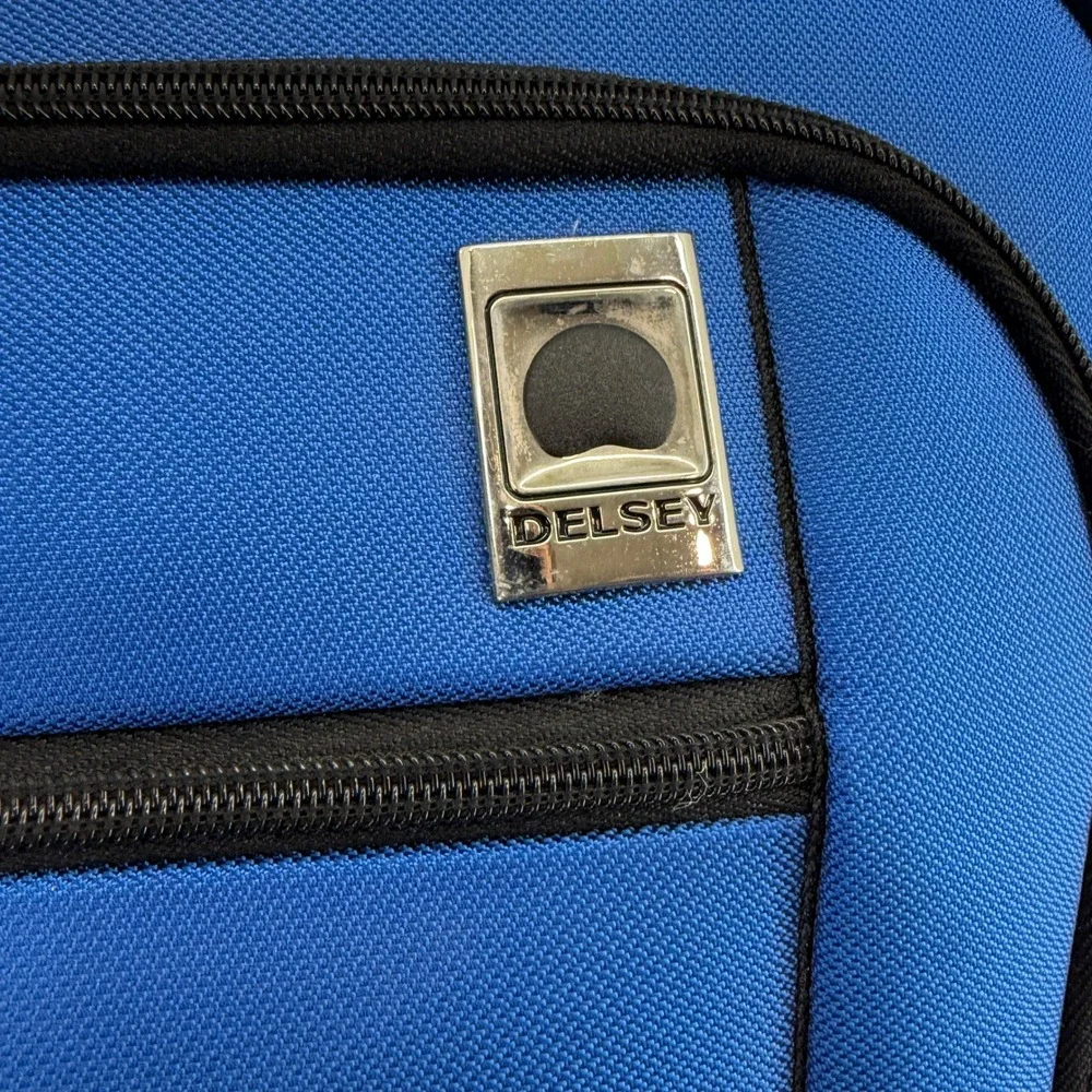 Delsey‎ Air Spree 17in Trolley Tote Lightweight Rolling Carry On Bag Blue Handle
